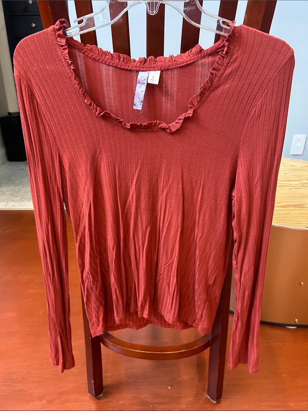 Alya Rust Red Ribbed Long-Sleeve Top with Ruffle Neck